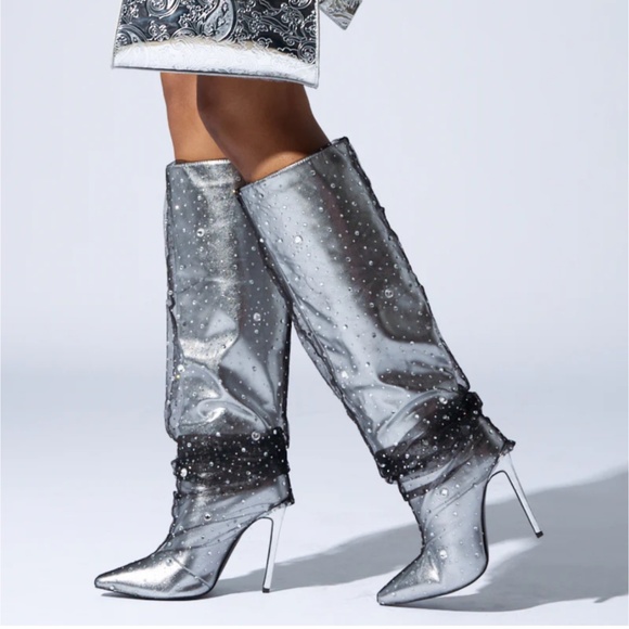 AZALEA WANG DULCIE SILVER EMBELLISHED BOOT - Picture 4 of 8